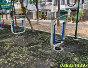 Sự Khác Biệt Giữa Máy Tập Đi Bộ Trên Không Và Máy Xoay Eo Ngoài Trời: Nên Chọn Máy Nào?